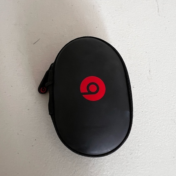 Beats By Dr Dre Headphones Case - Picture 3 of 5